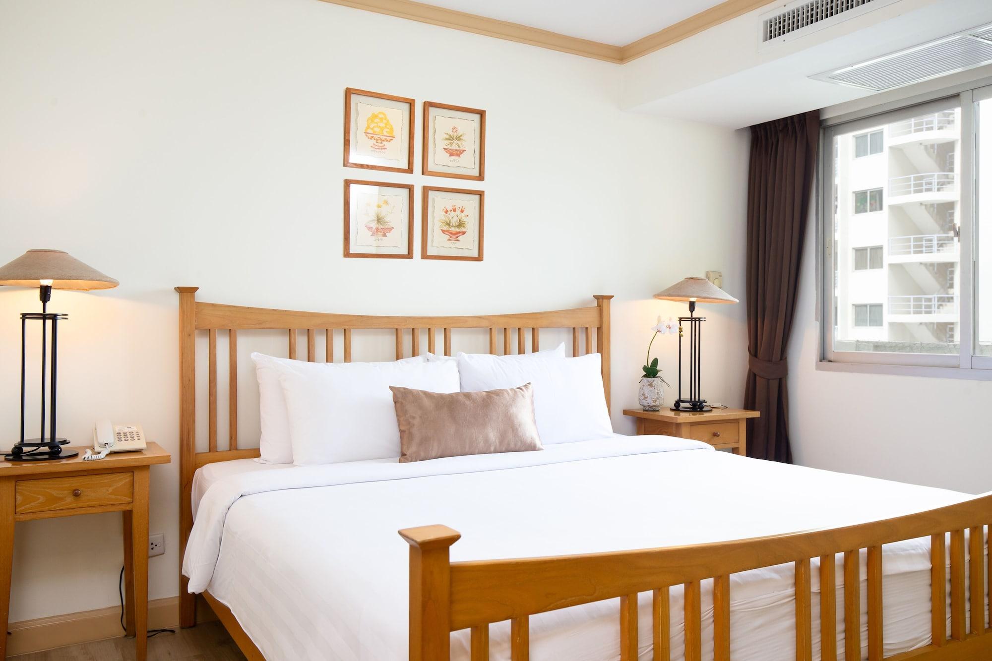 Riverfront 4* Бангкок